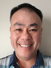 Headshot of Profesor Albert Wong
