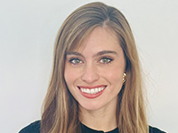 headshot photo of Jenna Hope